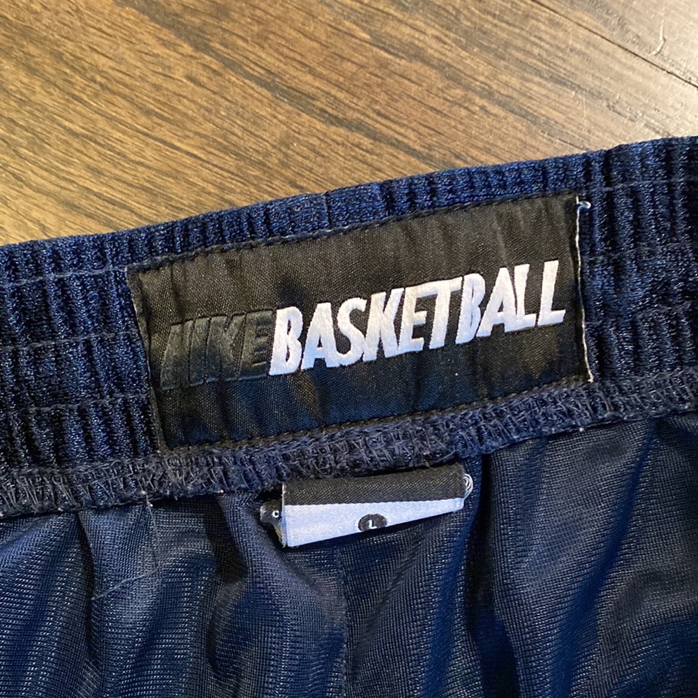 Nike Basketball Shorts Blue Large L EUC Vintage Y2K - Picture 4 of 7